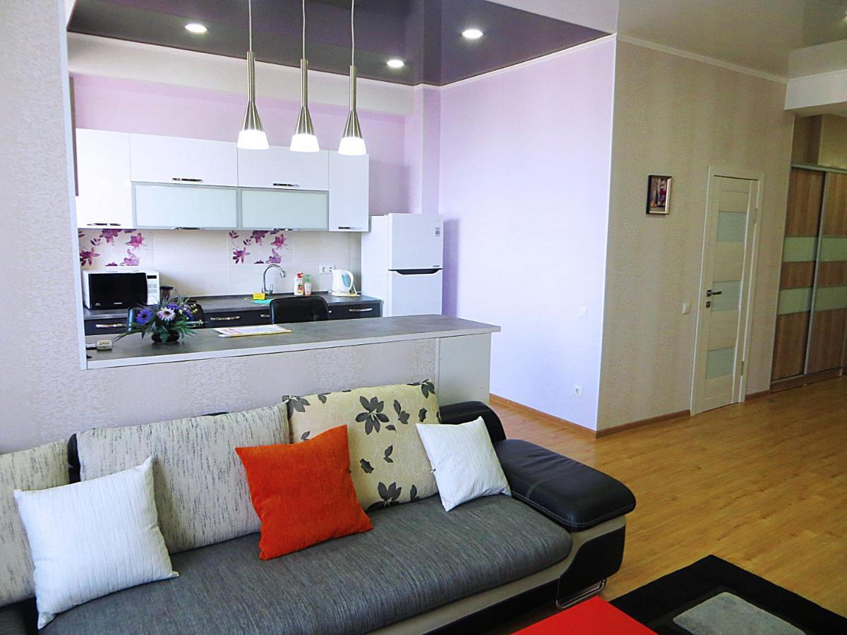 Panoramic Studio Apartments With Mountain Views Biszkek Zewnętrze zdjęcie
